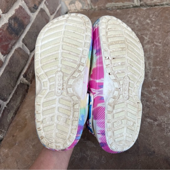 Crocs Classic Lined Tie Dye Clogs Sz 9 - Picture 8 of 10